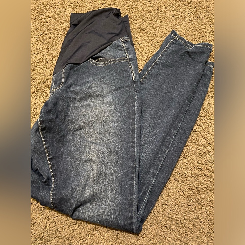 Medium Stylish Blue Maternity Jeans. Skinny